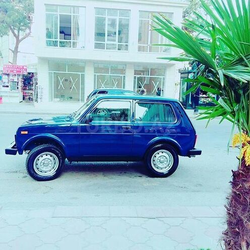 LADA (VAZ) Niva 2015, 48,000 km - 1.7 l - Qax