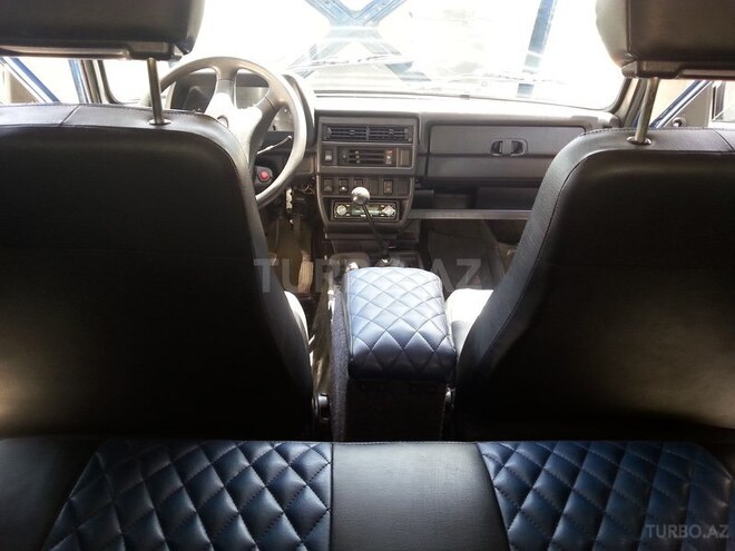 LADA (VAZ) Niva 2015, 48,000 km - 1.7 l - Qax