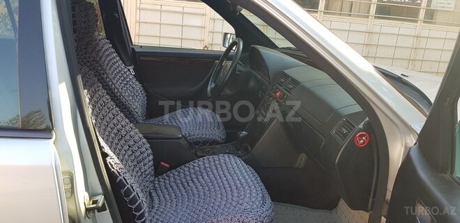 Mercedes C 180 1998, 235,000 km - 1.8 l - Şəmkir