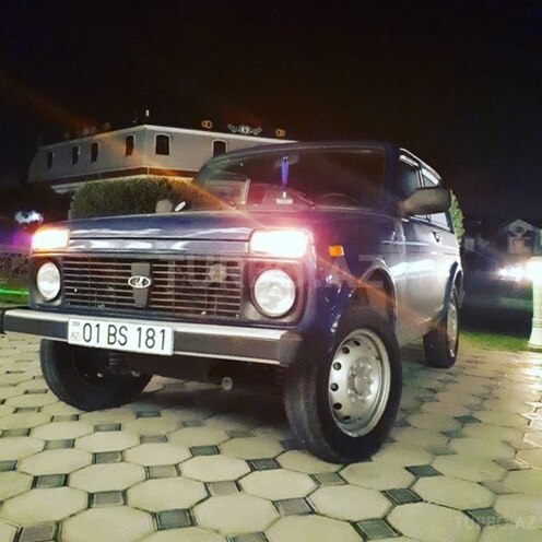 LADA (VAZ) Niva 2015, 48,000 km - 1.7 l - Qax