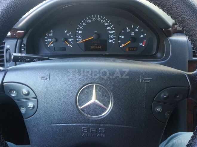 Mercedes E 220 2000, 383,000 km - 2.2 l - Bakı