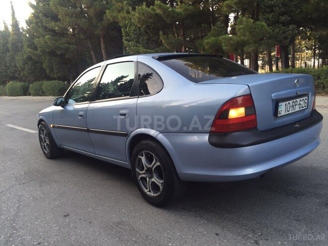 Opel Vectra 1997, 245,000 km - 1.8 l - Sumqayıt