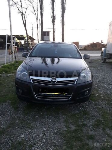 Opel Astra 2011, 155,000 km - 1.6 l - Xaçmaz