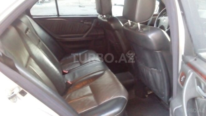 Mercedes E 280 2000, 360,000 km - 2.8 l - Bakı