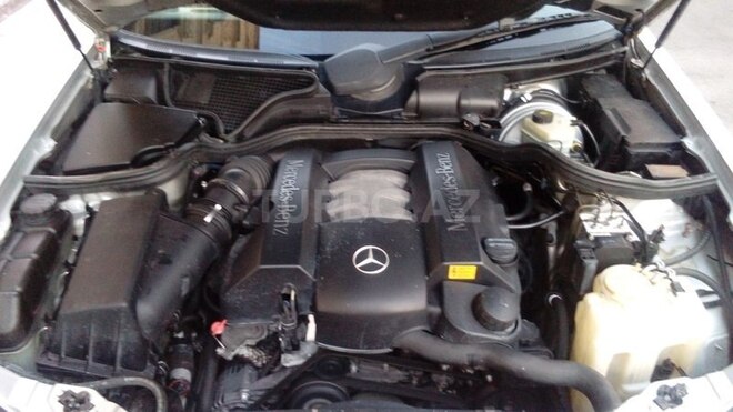 Mercedes E 280 2000, 360,000 km - 2.8 l - Bakı
