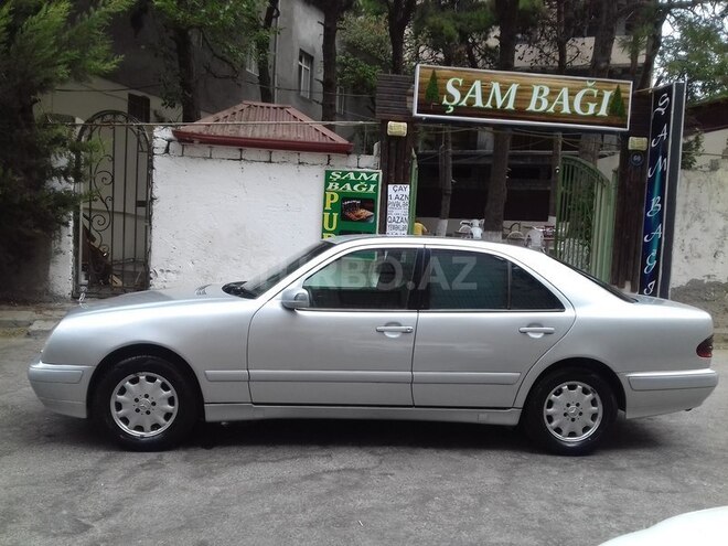 Mercedes E 220 2001, 480,538 km - 2.2 l - Bakı