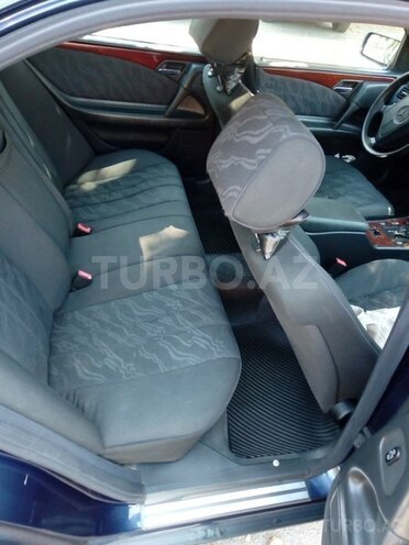 Mercedes E 200 1998, 333,000 km - 2.0 л - Bakı