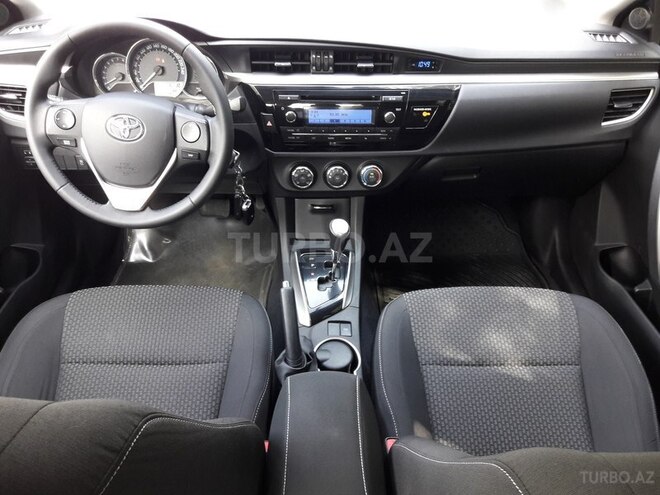Toyota Corolla 2013, 68,000 km - 1.6 l - Gəncə