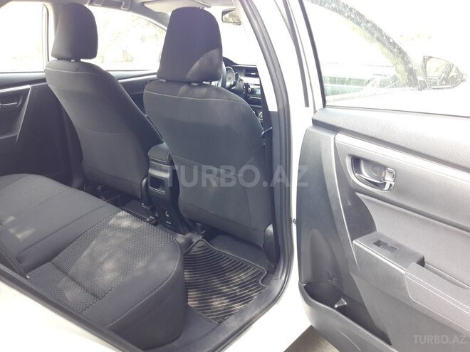 Toyota Corolla 2013, 68,000 km - 1.6 l - Gəncə