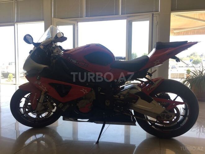 BMW  2012, 30,000 km - 1.0 л - Bakı