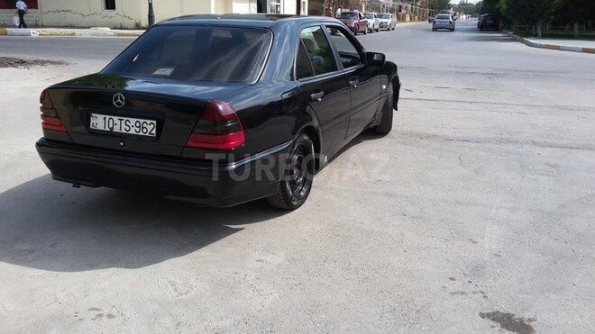Mercedes C 200 1997, 200,000 km - 1.8 l - Sumqayıt