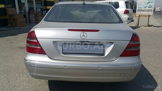 Mercedes E 270 2003, 313,097 km - 2.7 l - Bakı