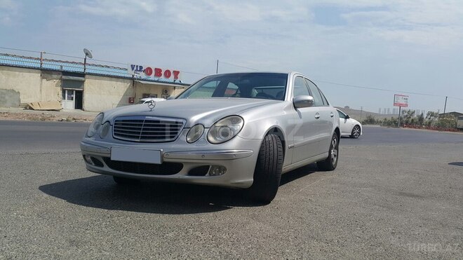 Mercedes E 270 2003, 313,097 km - 2.7 l - Bakı