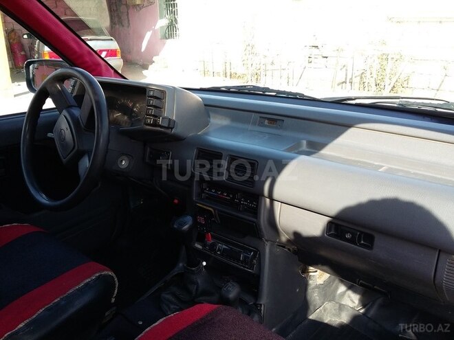 Opel Frontera 1993, 220,000 km - 2.0 l - Gəncə