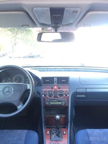 Mercedes C 180 1997, 234,000 km - 2.0 l - Bakı