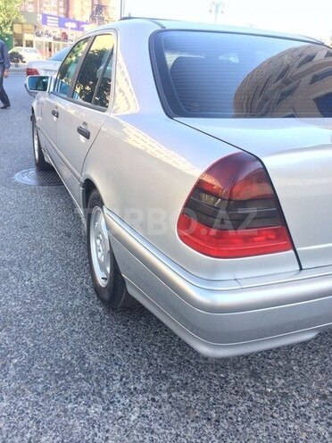 Mercedes C 180 1997, 234,000 km - 2.0 l - Bakı