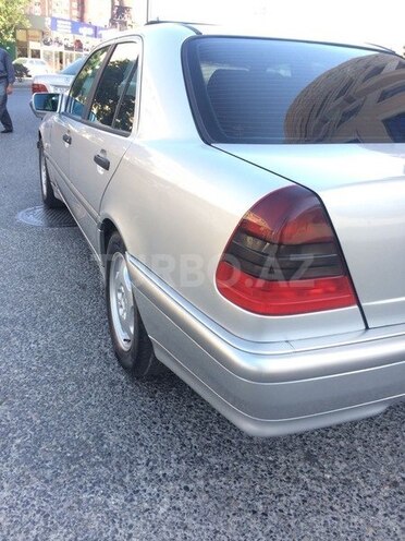 Mercedes C 180 1997, 234,000 km - 2.0 l - Bakı