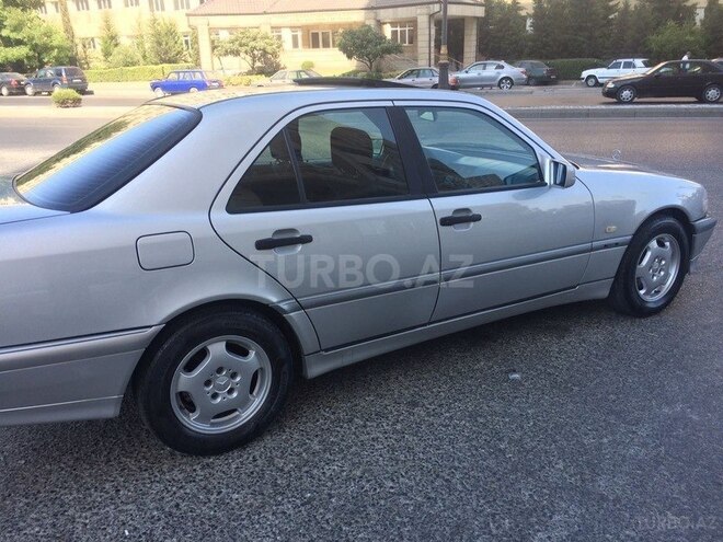 Mercedes C 180 1997, 234,000 km - 2.0 l - Bakı