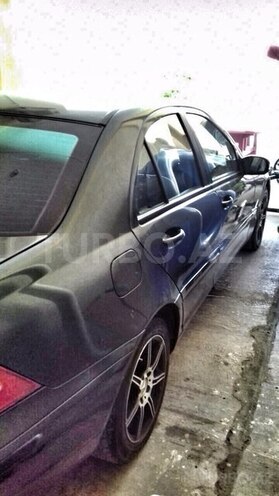 Mercedes C 200 2001, 220,000 km - 0.2 l - Gəncə