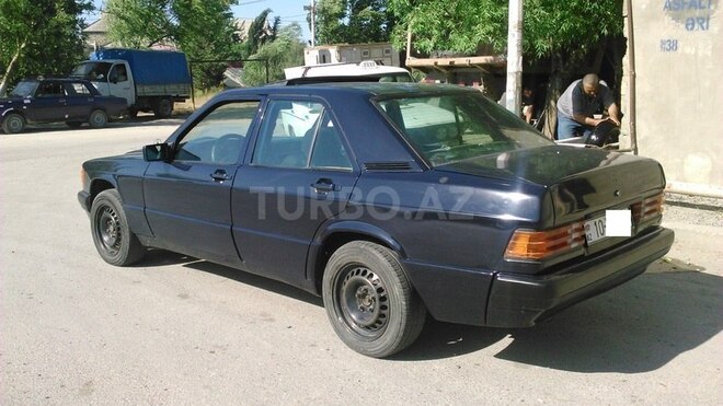 Mercedes 190 1991, 260,000 km - 2.0 l - Bakı