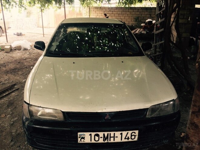 Mitsubishi Lancer 1993, 476,255 km - 0.6 l - Sabirabad