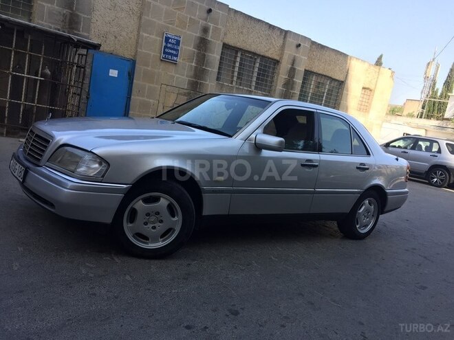Mercedes C 200 1995, 350,000 km - 2.0 l - Bakı