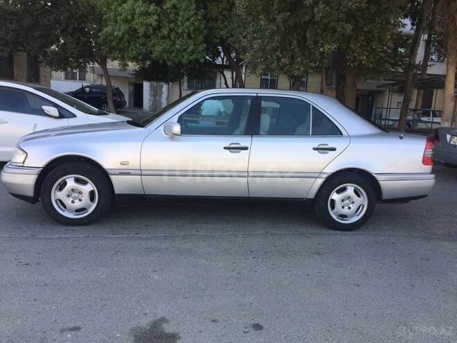 Mercedes C 200 1995, 350,000 km - 2.0 l - Bakı