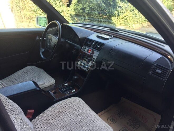 Mercedes C 200 1995, 350,000 km - 2.0 l - Bakı