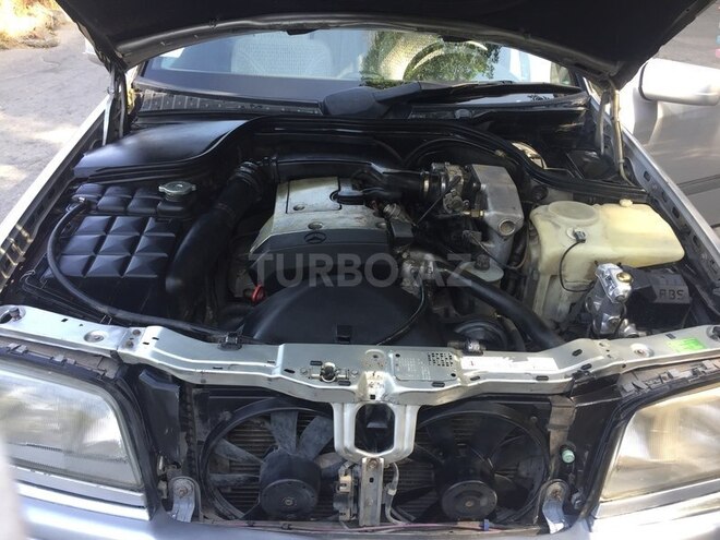 Mercedes C 200 1995, 350,000 km - 2.0 l - Bakı