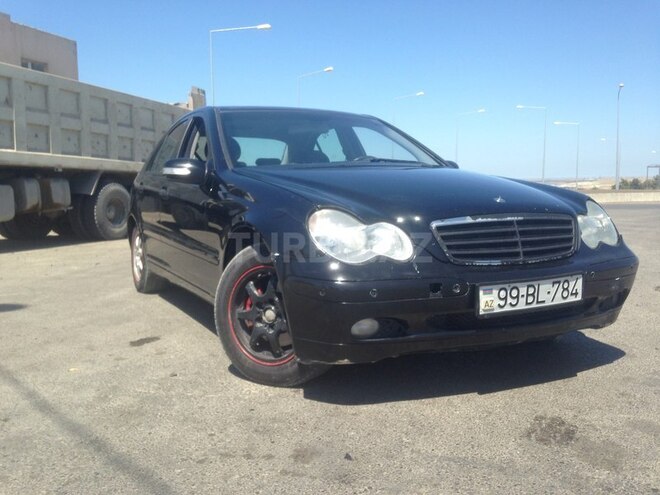 Mercedes C 180 2004, 190,000 km - 1.8 l - Bakı
