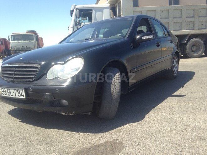 Mercedes C 180 2004, 190,000 km - 1.8 l - Bakı