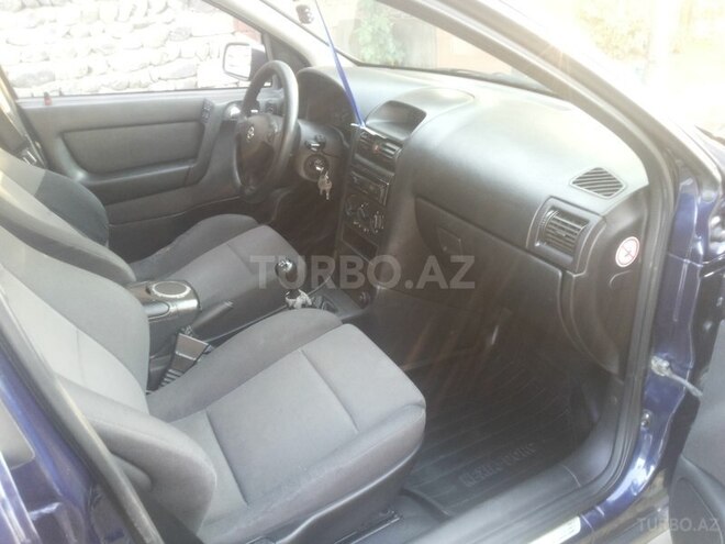 Opel Astra 1999, 215,000 km - 0.2 l - Zaqatala