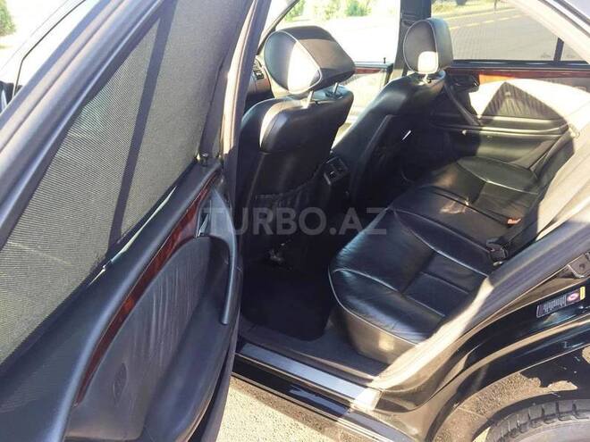 Mercedes E 320 2001, 247,000 km - 3.2 l - Bakı
