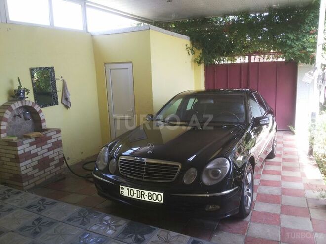 Mercedes E 320 2003, 260,000 km - 3.2 л - Bakı