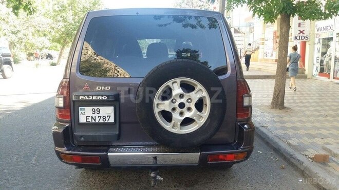 Mitsubishi Pajero 2000, 234,000 km - 3.2 l - Bakı