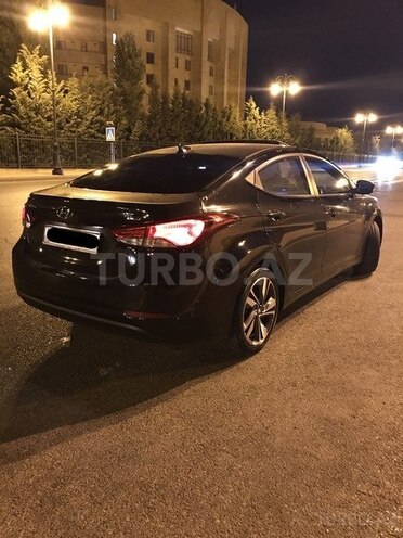 Hyundai Elantra 2015, 23,000 km - 1.8 л - Bakı