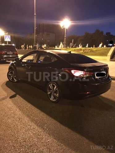 Hyundai Elantra 2015, 23,000 km - 1.8 л - Bakı
