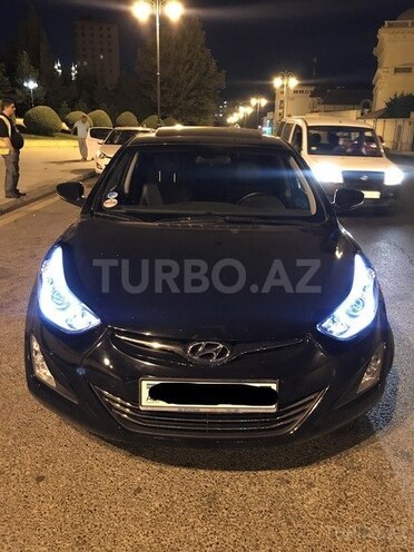 Hyundai Elantra 2015, 23,000 km - 1.8 л - Bakı