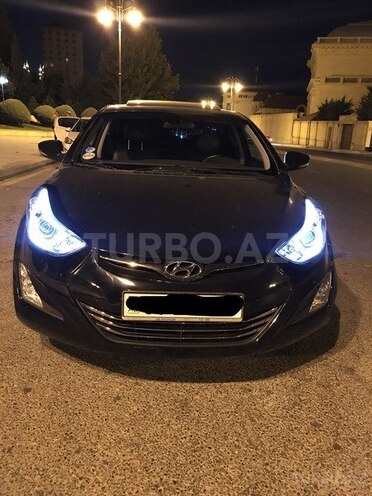 Hyundai Elantra 2015, 23,000 km - 1.8 л - Bakı