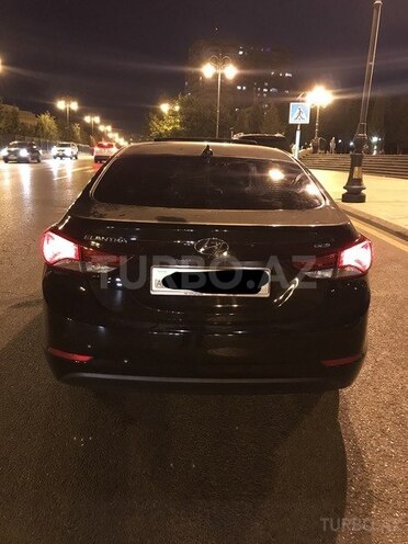 Hyundai Elantra 2015, 23,000 km - 1.8 л - Bakı