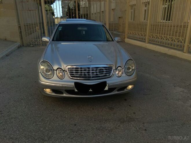 Mercedes E 270 2003, 273,000 km - 2.7 l - Bakı
