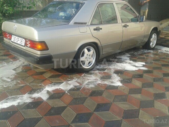 Mercedes 190 1992, 395,000 km - 2.6 l - Bakı