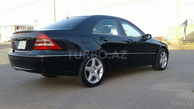 Mercedes C 240 2002, 226,000 km - 2.6 л - Gəncə