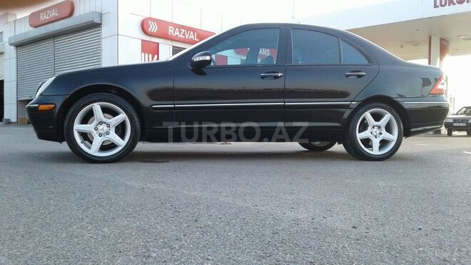 Mercedes C 240 2002, 226,000 km - 2.6 л - Gəncə