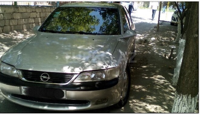 Opel Vectra 1996, 150,000 km - 0.2 l - Sumqayıt