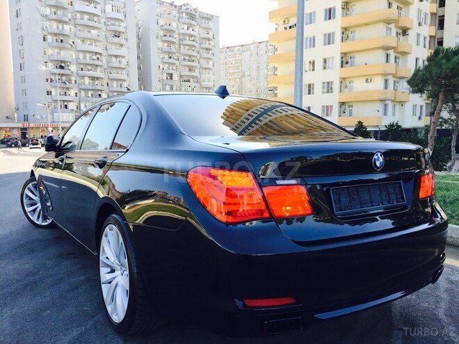 BMW 750 2012, 130,000 km - 4.4 l - Bakı