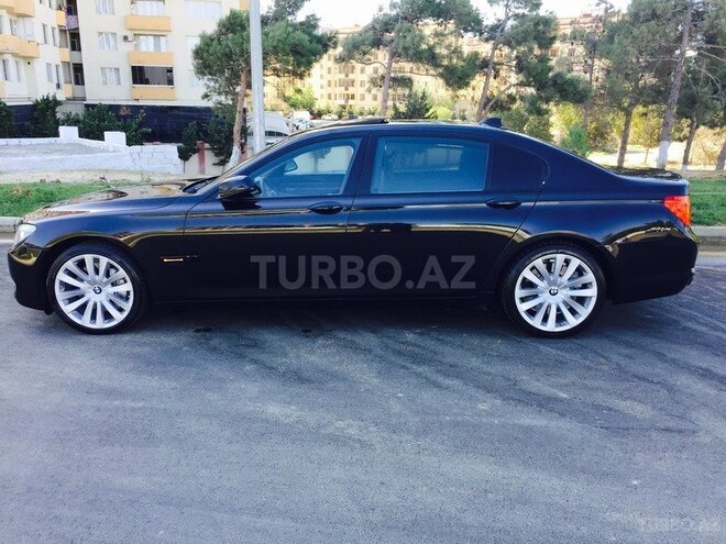 BMW 750 2012, 130,000 km - 4.4 l - Bakı