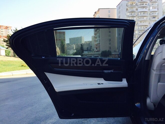 BMW 750 2012, 130,000 km - 4.4 l - Bakı