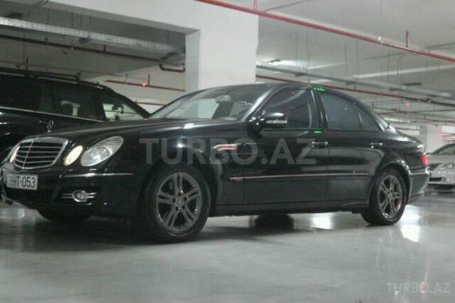 Mercedes E 220 2006, 239,000 km - 2.2 l - Bakı