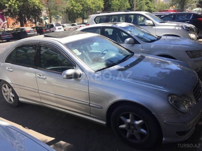 Mercedes C 240 2001, 101,000 km - 2.6 л - Bakı